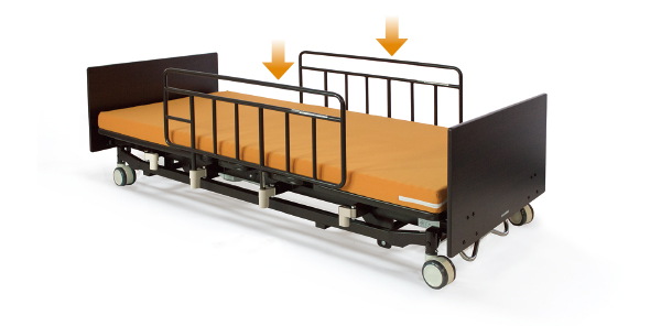 閉塞感を感じさせないサイドレール中央差し